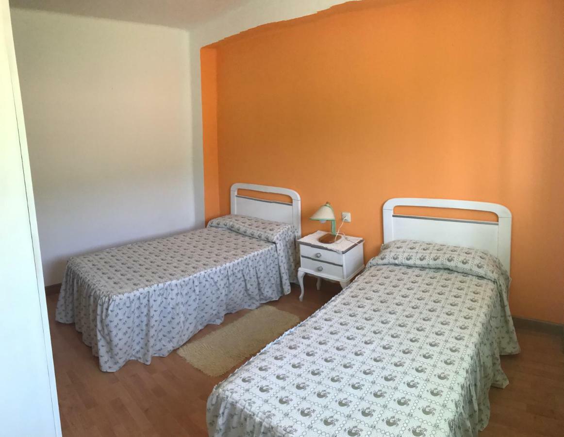 Casa De Pueblo Con Merendero Alquilable Opcionalmente Casarejos Exteriör bild